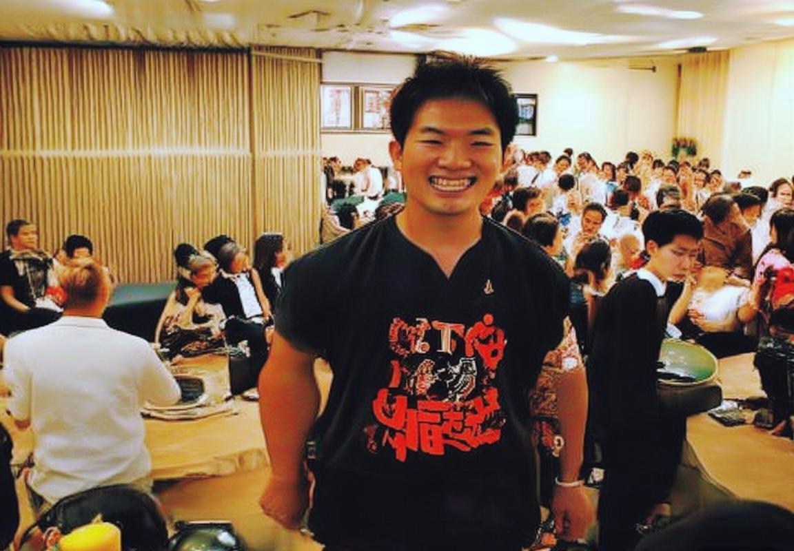 Faker与T1战队电竞经典瞬间：恩静小姐现身英雄联盟比赛引爆全场-电竞比分网